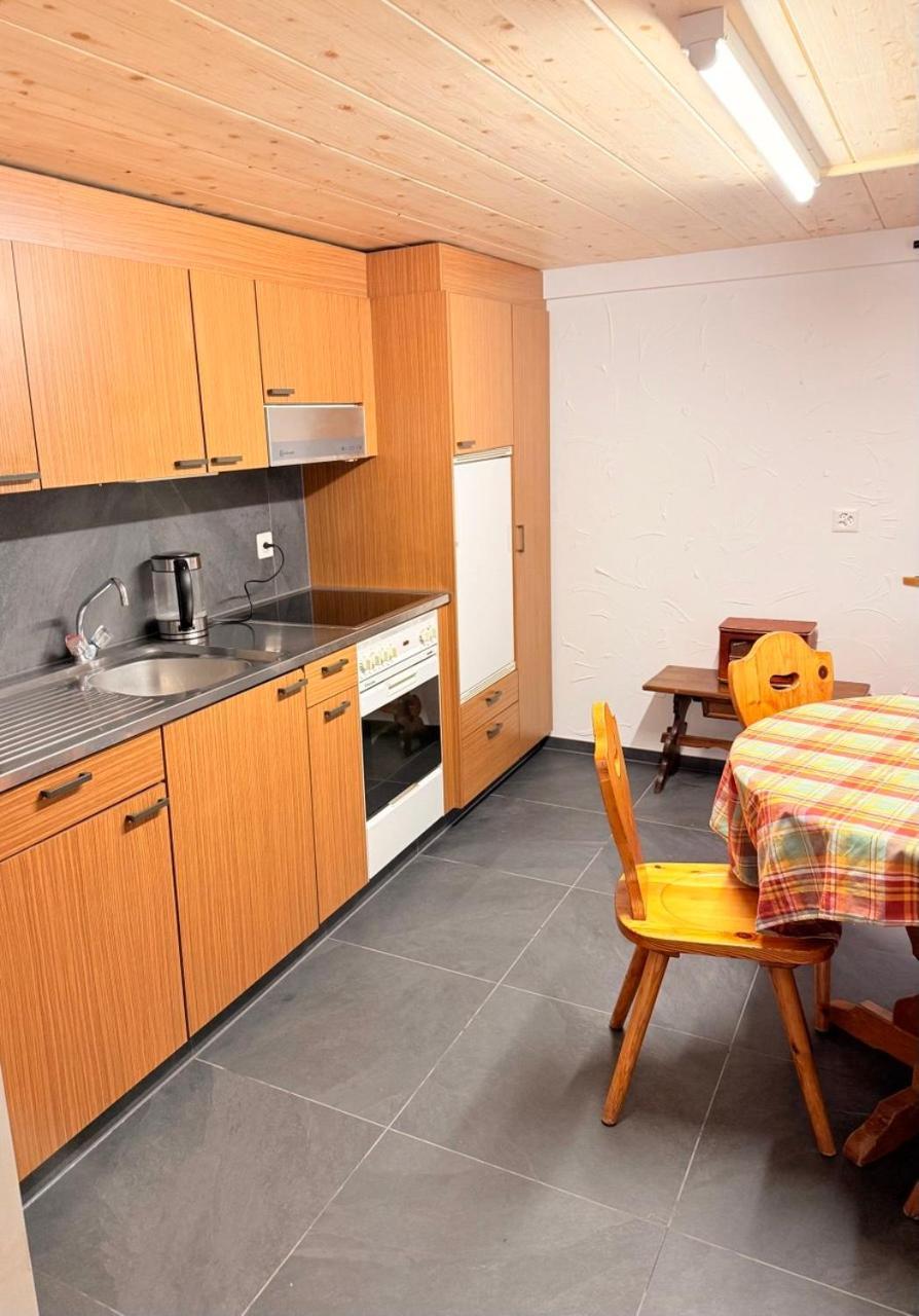 Vintage Apartment By Apartments Capricorn Gsteigwiler Екстер'єр фото