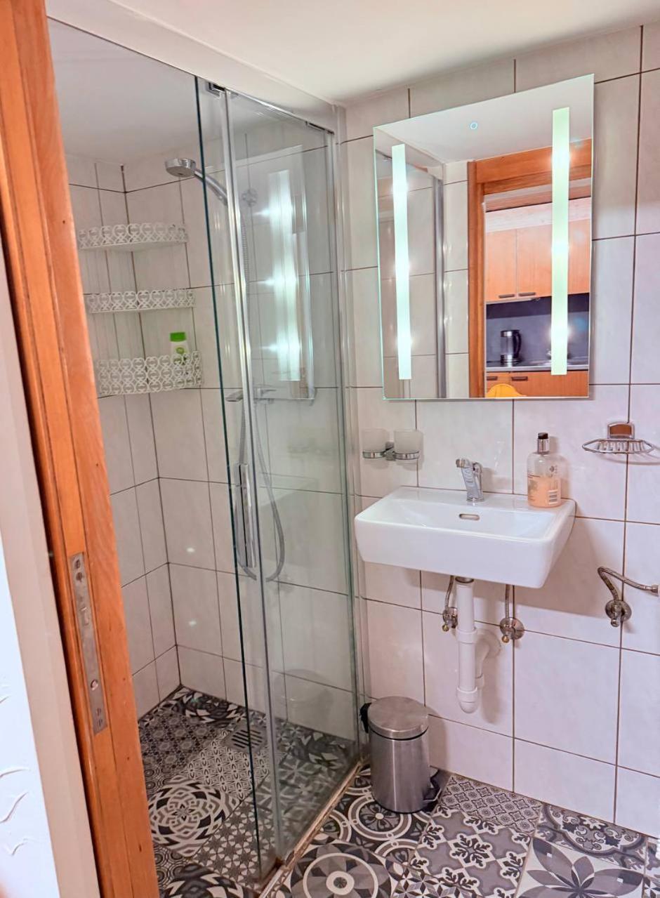 Vintage Apartment By Apartments Capricorn Gsteigwiler Екстер'єр фото